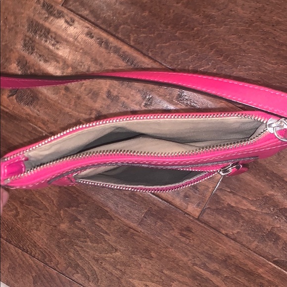 Coach cross body purse - Picture 3 of 4